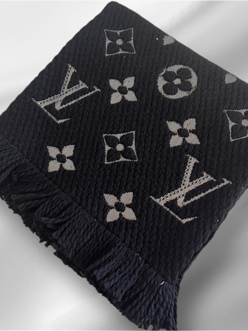 Louis Vuitton Wool Black and Silver Embroidered Jacquard Logomania Scarf